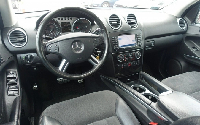 Mercedes-Benz ML cena 55900 przebieg: 255973, rok produkcji 2007 z Jasień małe 742